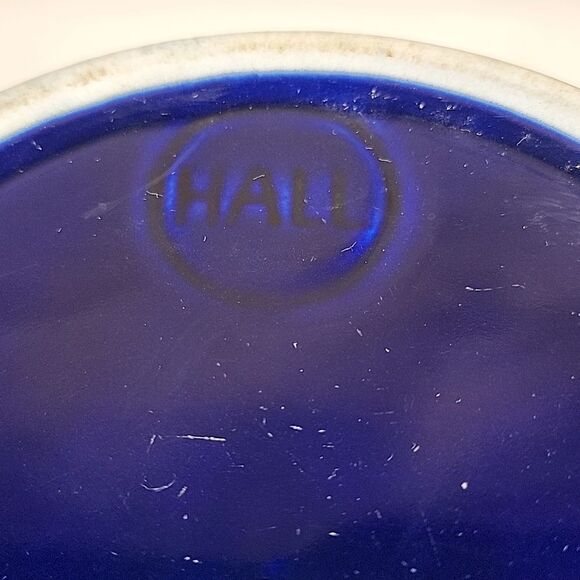 Vintage HALL pottery - Picture 2 of 3
